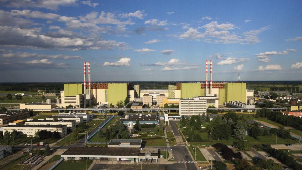 Stávající čtveřice bloků VVER-440 v jaderné elektrárně Paks. (Zdroj: Rosatom)