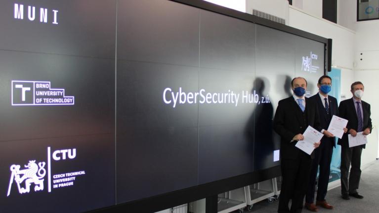 Masarykova univerzita společně s ČVUT a VUT založily nový ústav zaměřený na kyberbezpečnost