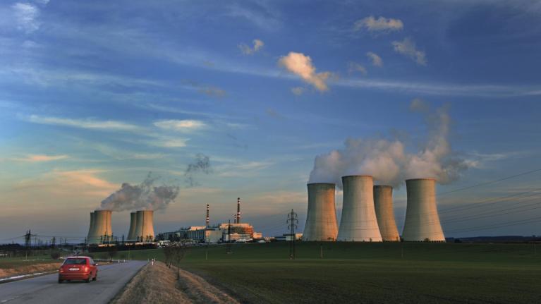 ČEZ má od SÚJB povolení k umístění nového jaderného zdroje v Dukovanech
